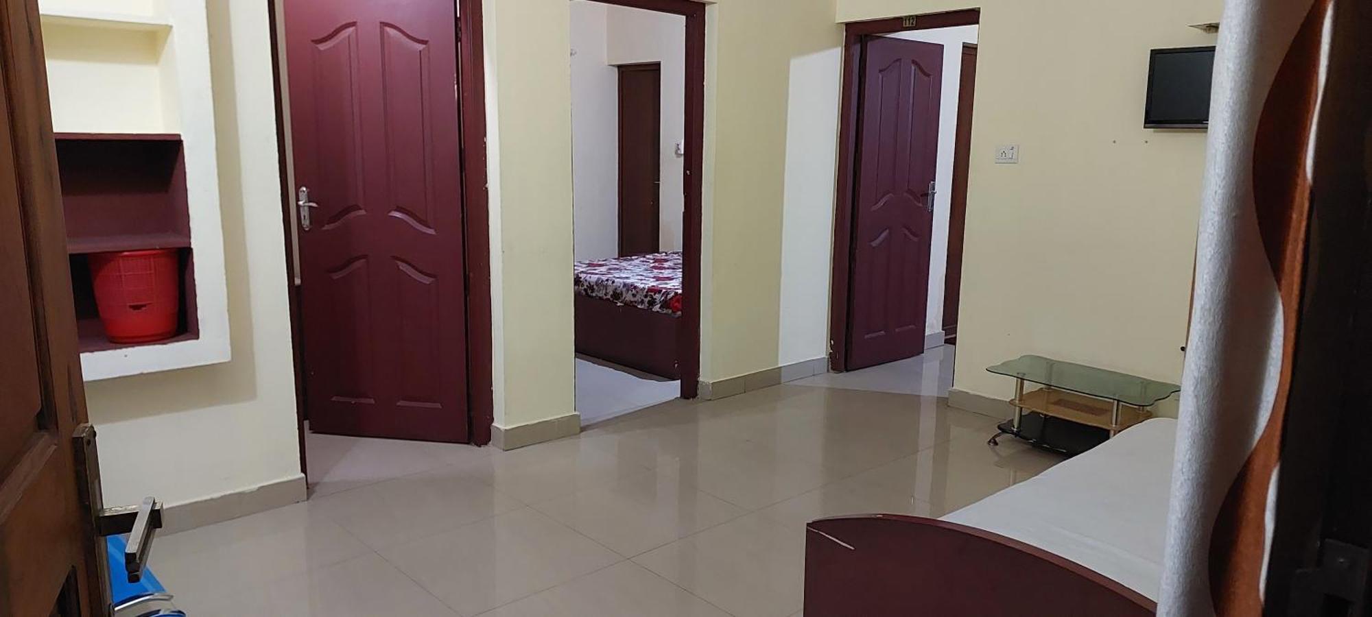 Adhithya Apartments Guruvayur Exterior photo